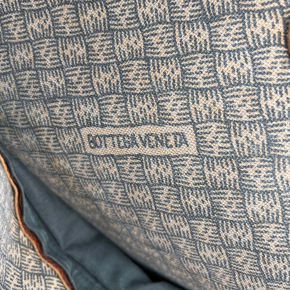 Bottega Veneta purse - Picture 9 of 15